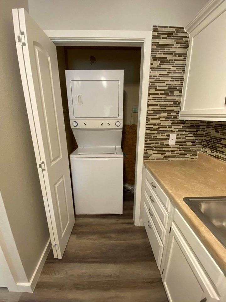 518A Wigwam Ln - Photo 5 of 10