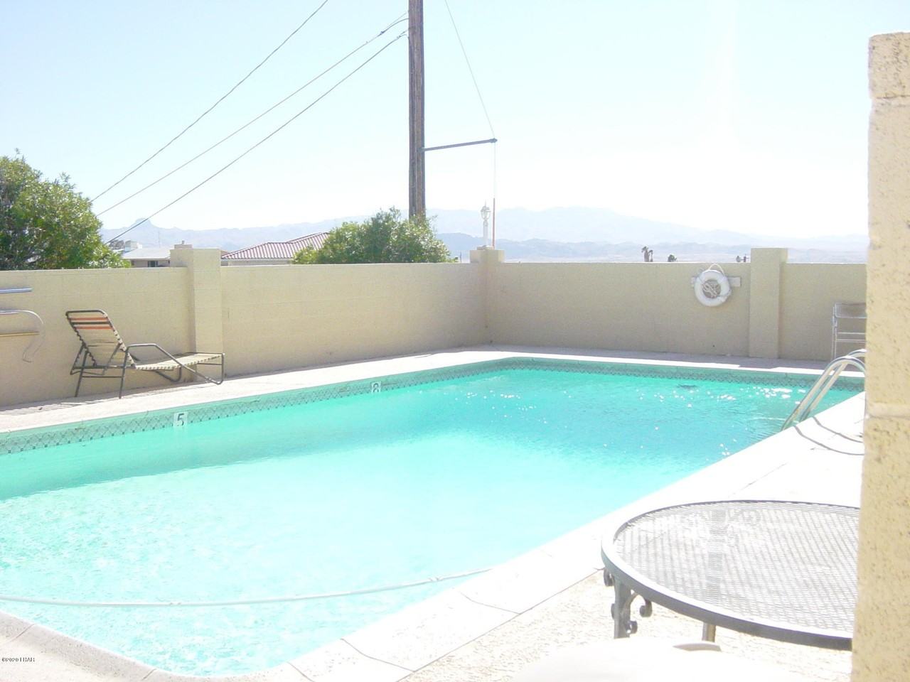 1810 Bimini Ln #B - Photo 5 of 13