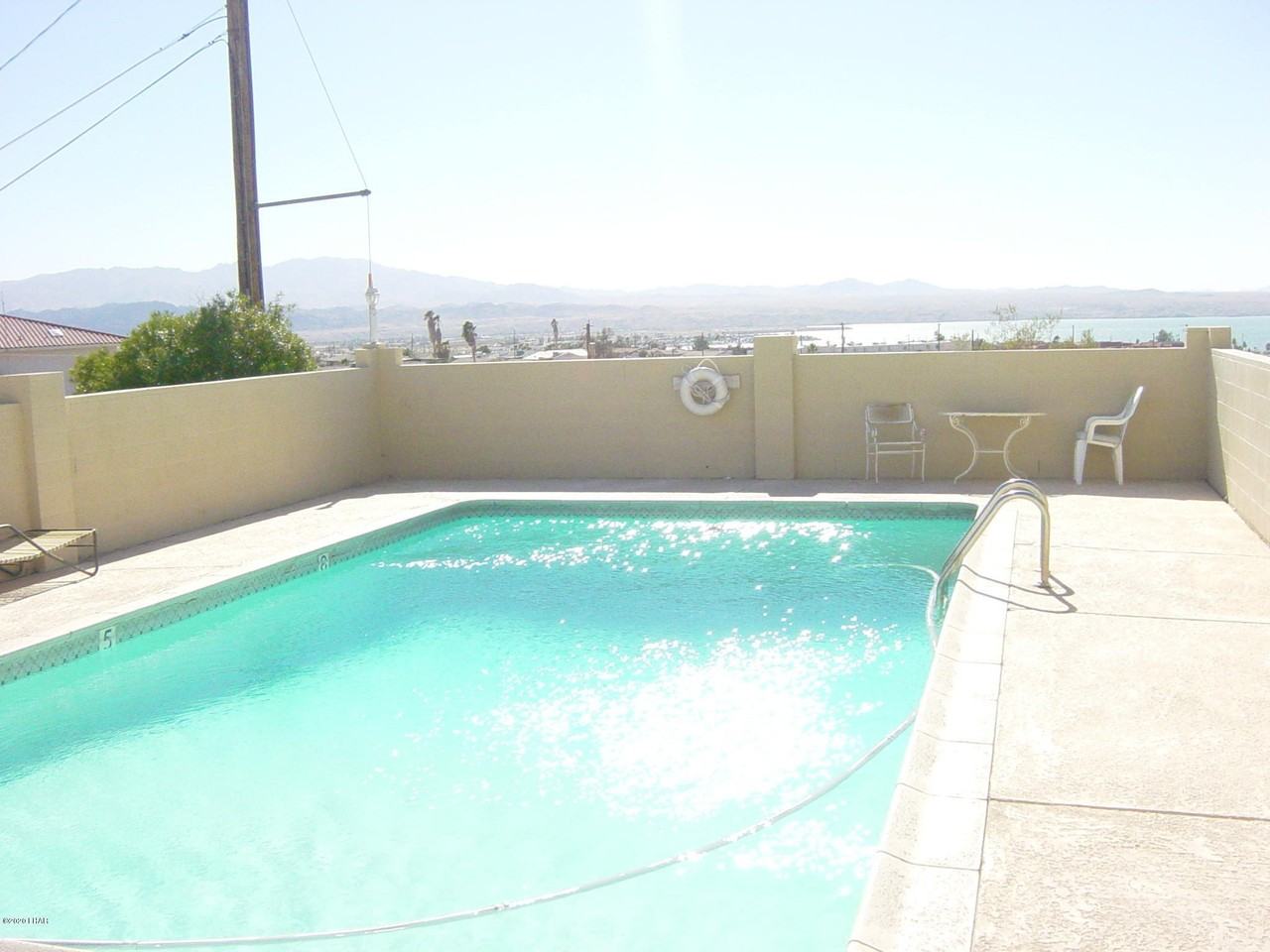 1810 Bimini Ln #B - Photo 6 of 13