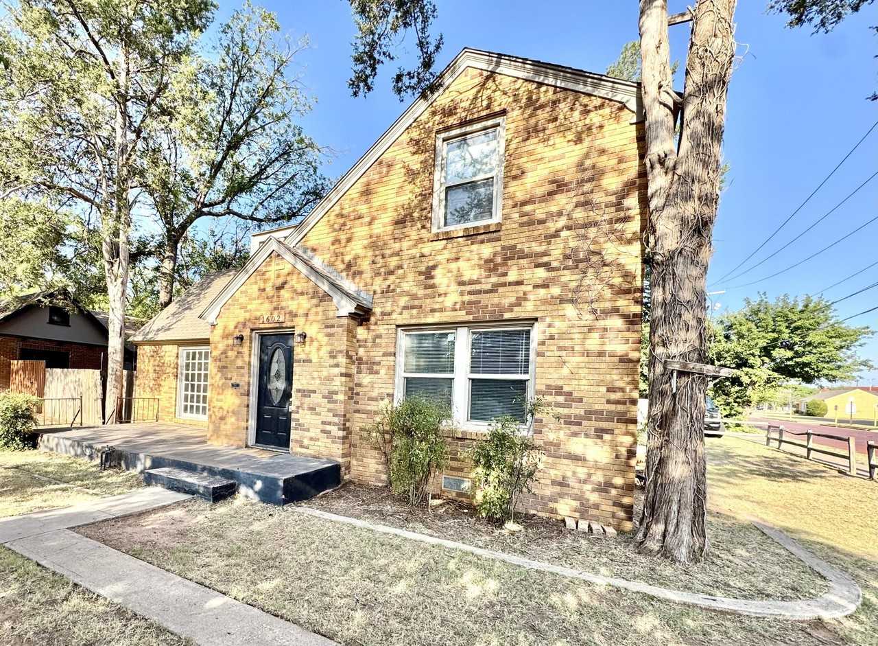 1602 Avenue X - Photo 2 of 30