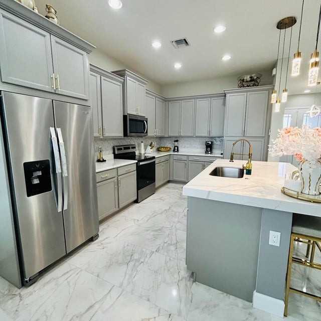 14999 Goldspar Ct - Photo 7 of 8