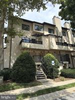 featured image of 9802 Hellingly Pl