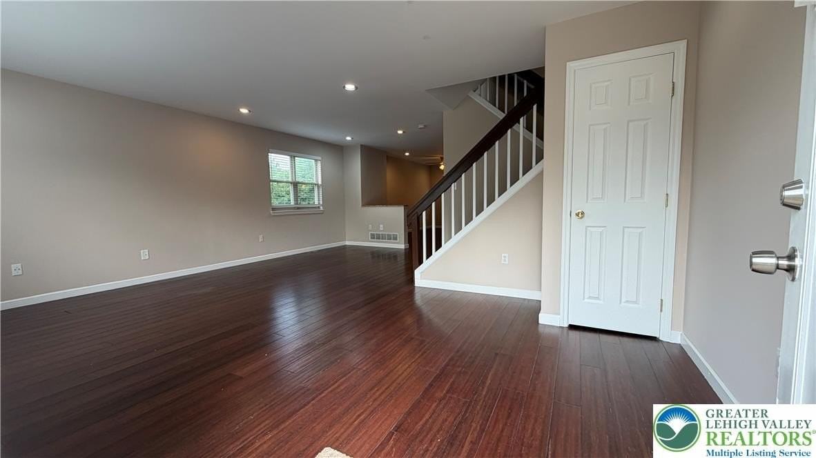 148 Cornerstone Pl - Photo 3 of 36