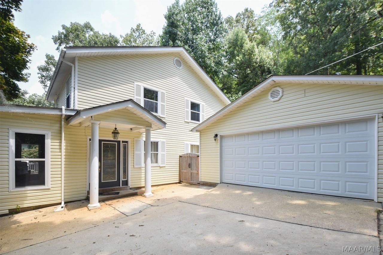 555 Shady Acres Dr - Photo 3 of 50