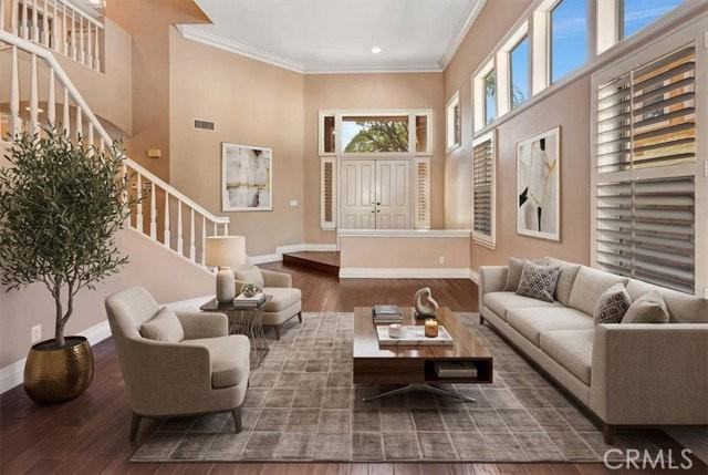 11086 Stearns - Photo 2 of 8
