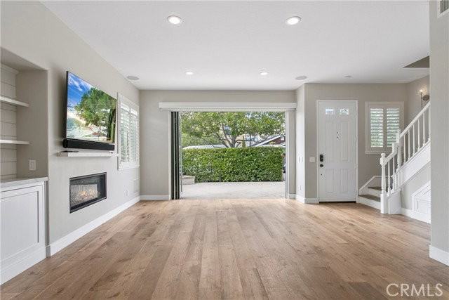 500 Marigold Ave - Photo 3 of 8