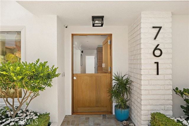 761 Via Lido Nord - Photo 2 of 5