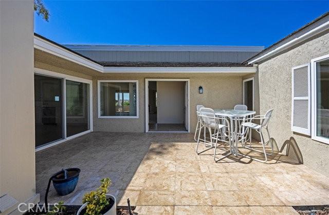 22821 Mariano Dr - Photo 2 of 8