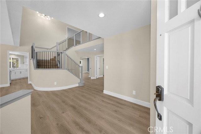 5700 Scotch Pine Rdg - Photo 4 of 8