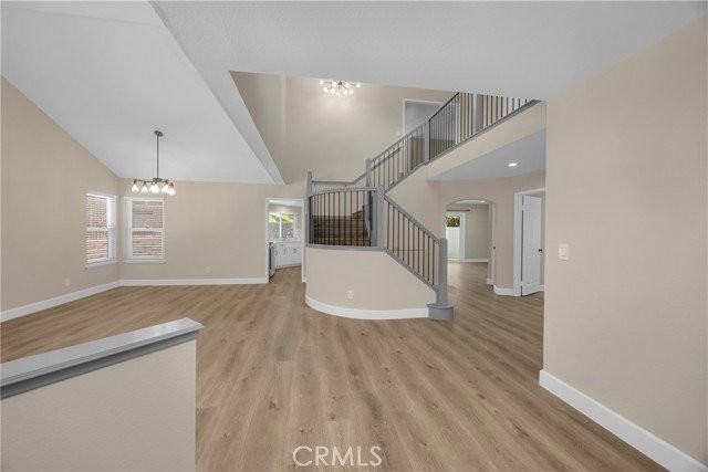 5700 Scotch Pine Rdg - Photo 5 of 8