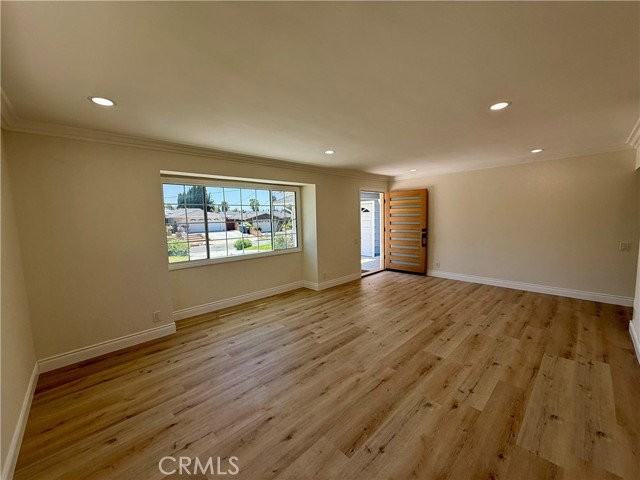 7055 Semrad Rd - Photo 5 of 8