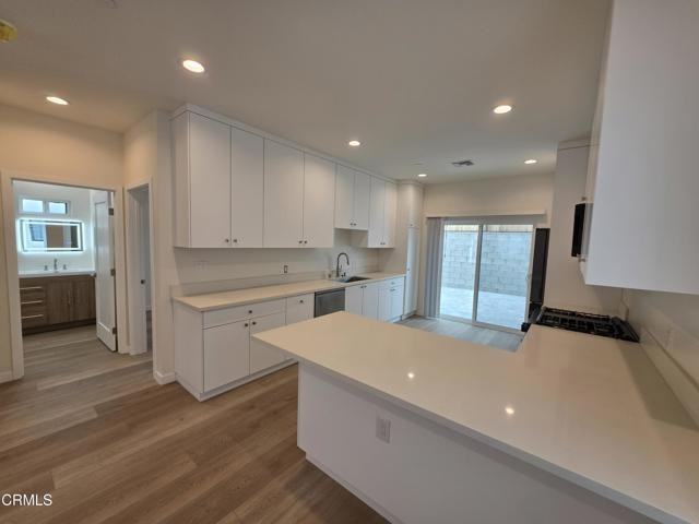 6746 Ben Ave - Photo 4 of 6