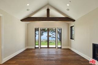 5561 Horizon Dr - Photo 7 of 8