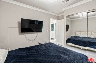 801 Howard St - Photo 4 of 8