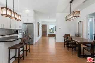 7447 W 81st St - Photo 4 of 8