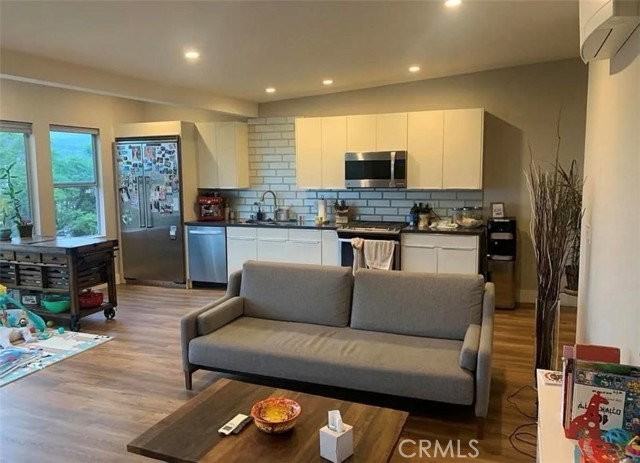 969 Manzanita St - Photo 7 of 8