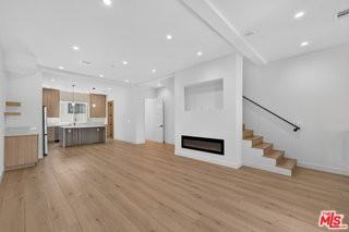 2424 Council St - Photo 7 of 8