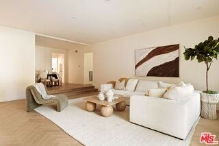 308 S Highland Ave - Photo 5 of 8