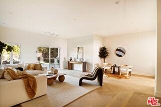 308 S Highland Ave - Photo 6 of 8