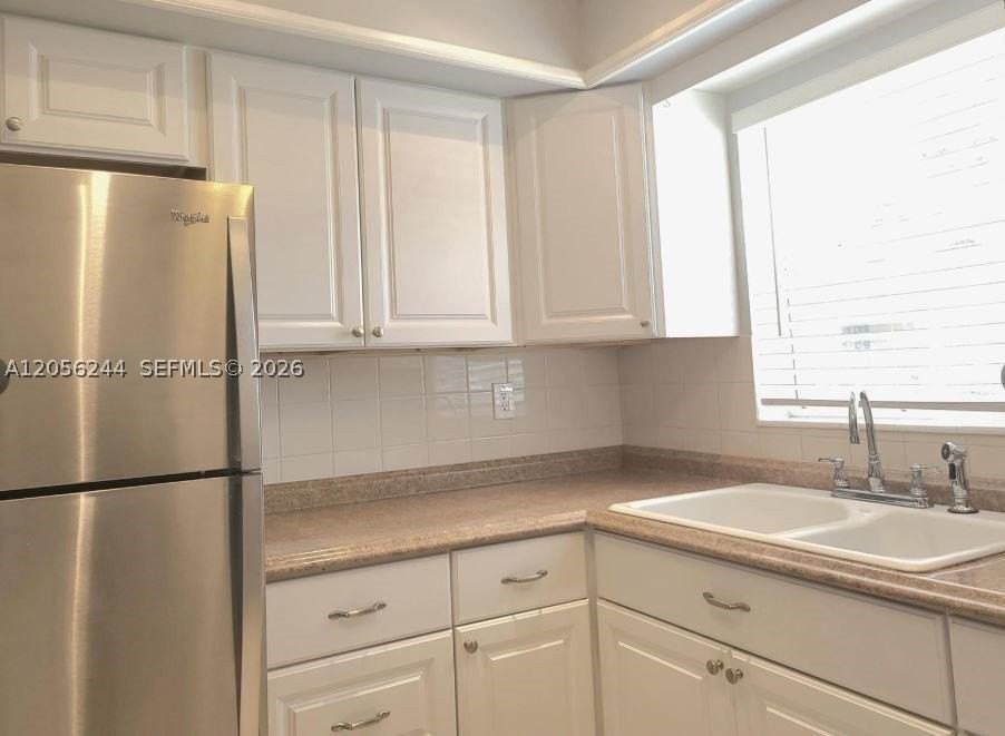 2528 Emory Dr E #C - Photo 4 of 11