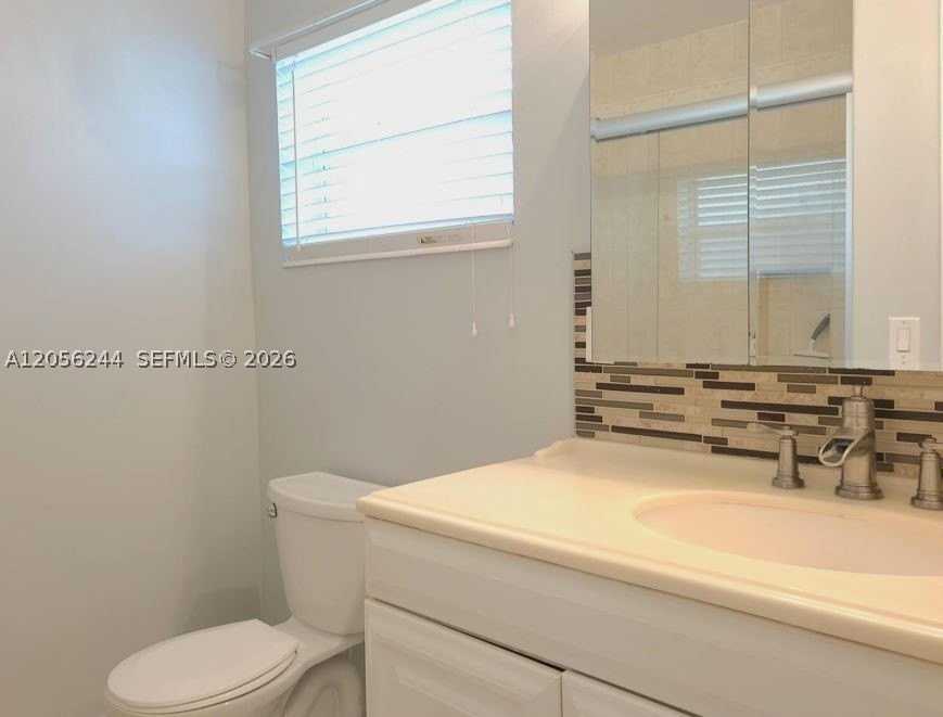 2528 Emory Dr E #C - Photo 7 of 11