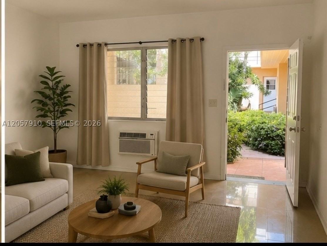 7333 Byron Ave #7331