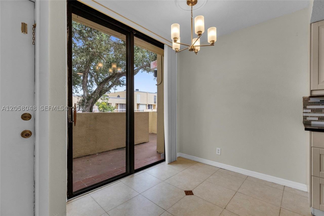 2930 Sw 87th Ter #1814 - Photo 6 of 39