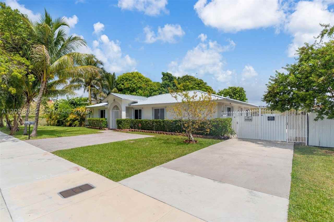 13155 Sw 268th St #0 - Photo 3 of 38