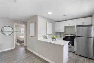 312 Sw 14th St #2 - Photo 1 of 1