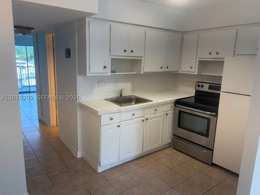 7917 West Dr #16 - Photo 4 of 13