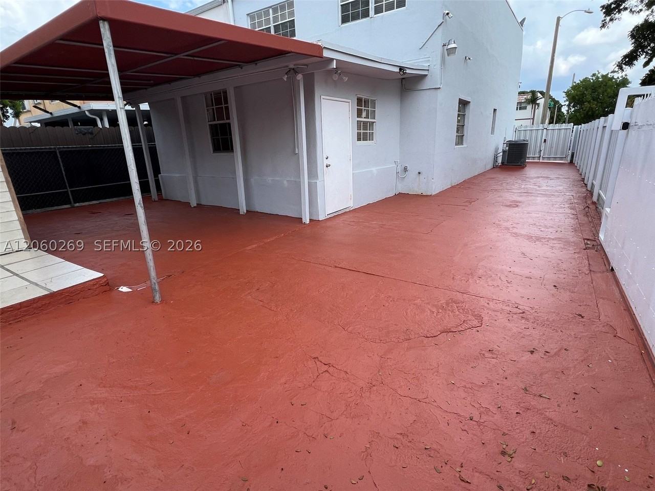 1820 W 72nd Pl - Photo 4 of 21