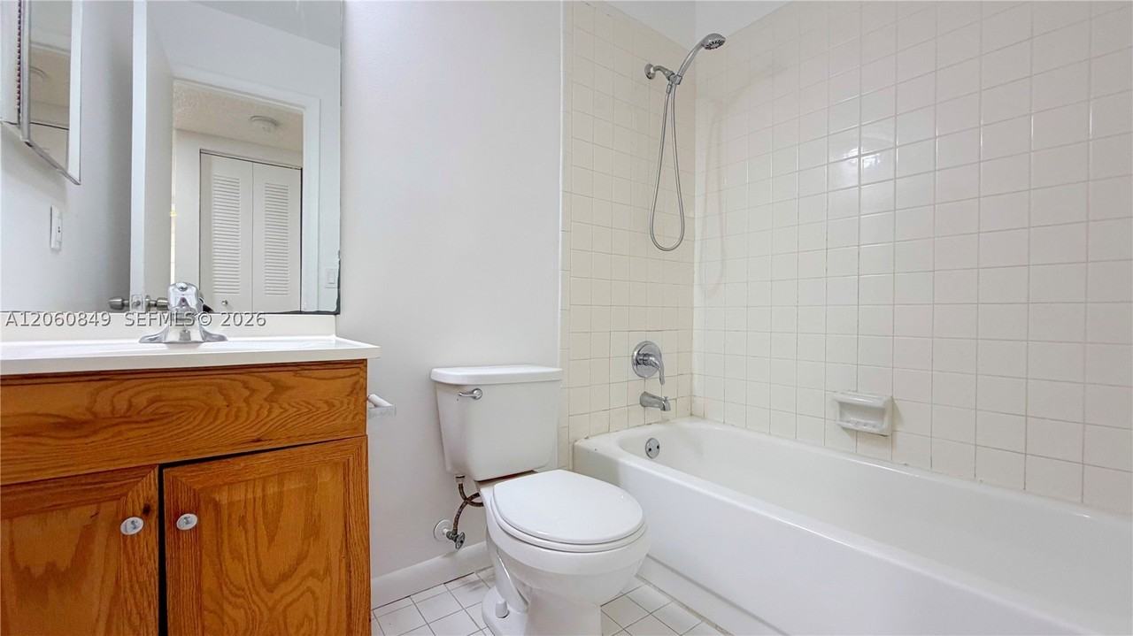 753 Nw 103rd Ter #202 - Photo 6 of 13