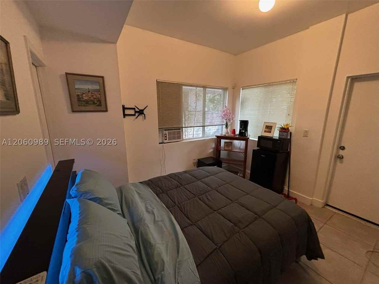 3299 Bird Ave #5 - Photo 4 of 7