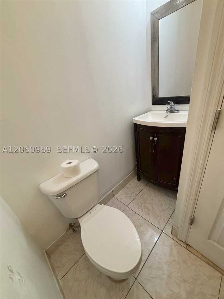 3299 Bird Ave #5 - Photo 6 of 7