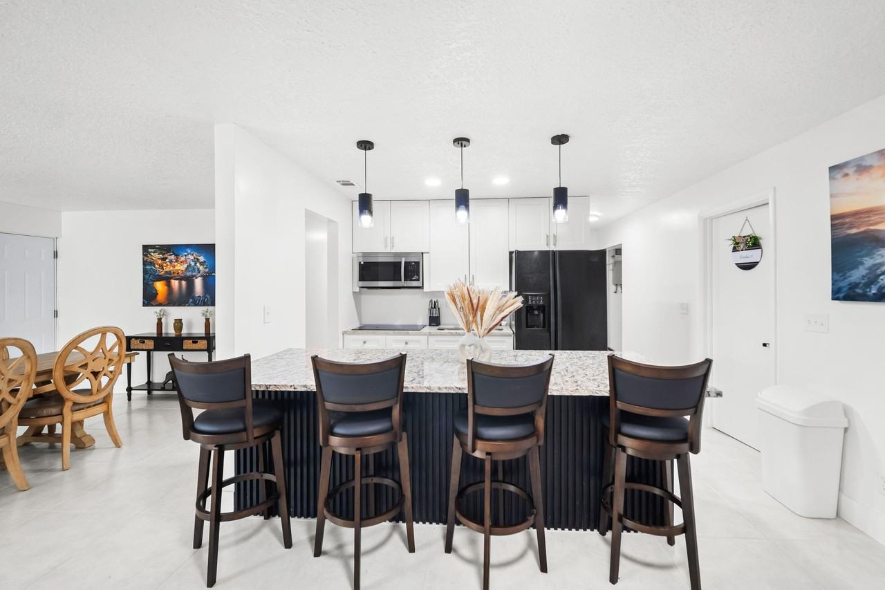 Knobb Hill Dr - Photo 4 of 24