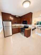 1050 94th St #4 - Photo 1 of 1