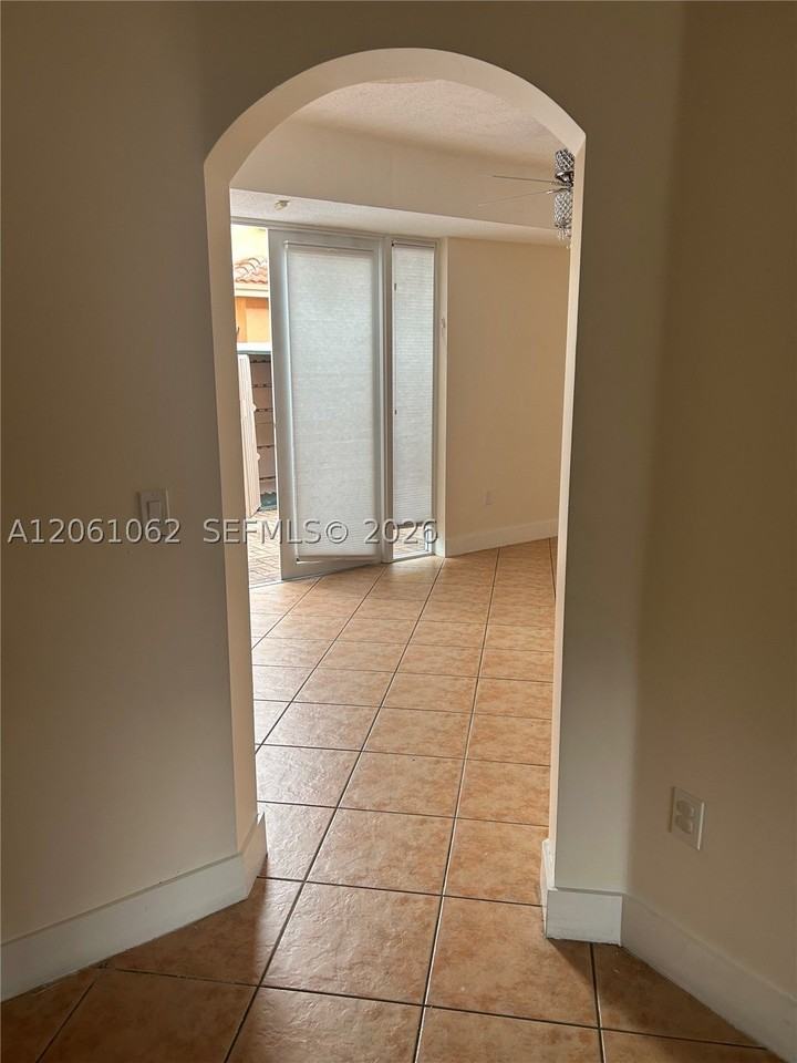 8508 Nw 141st Ter #501 - Photo 4 of 35