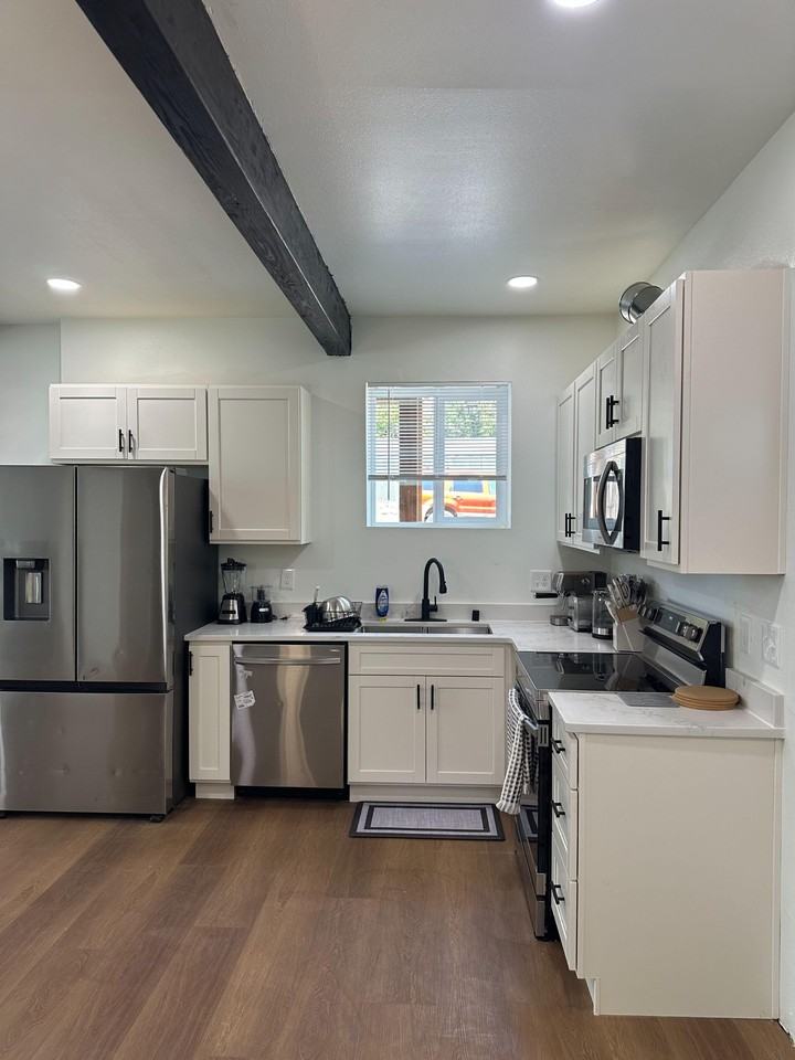 S Sullivan St - Photo 5 of 17