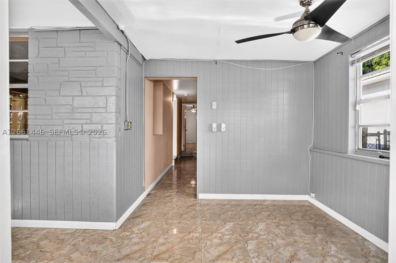 6240 Sw 22nd Ct #6240 - Photo 4 of 48