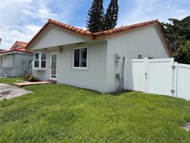 11686 Nw 91st Pl - Photo 1 of 1