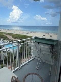 345 Ocean Dr #718