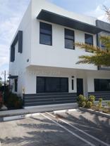 19249 Nw 37th Ave - Photo 1 of 1