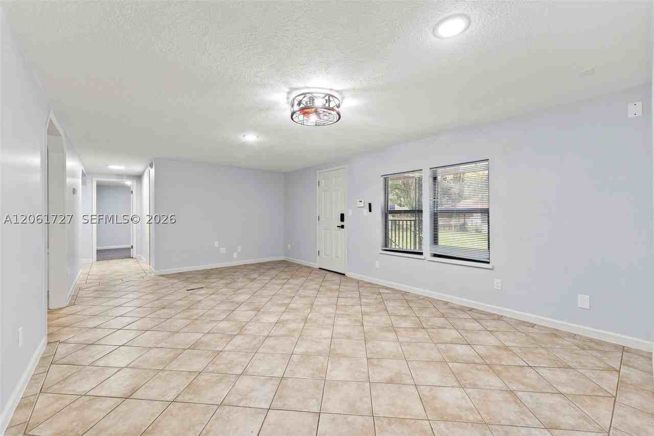 7002 Garden St #0 - Photo 7 of 31