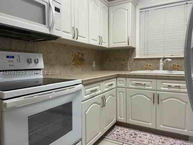 45 Nw 30th Ave #1 - Photo 5 of 10