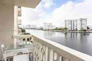 1817 S Ocean Dr #320 - Photo 1 of 1