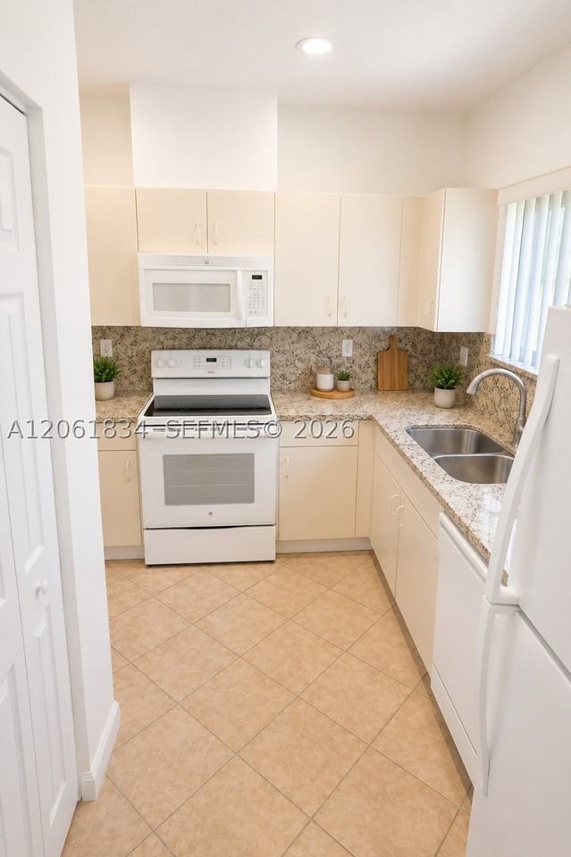 2603 Ne 41st Cir #2603 - Photo 7 of 20