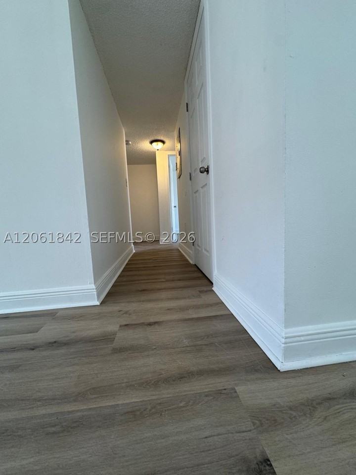 5441 W 24th Ave #36 - Photo 6 of 11