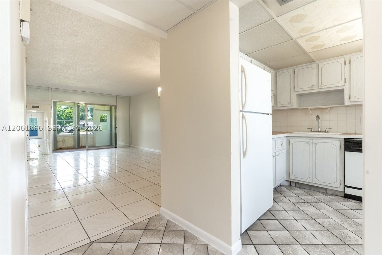 7877 Golf Circle Dr #108 - Photo 5 of 23