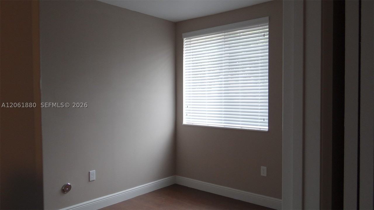 1469 Sw 5th St #1 - Photo 4 of 5
