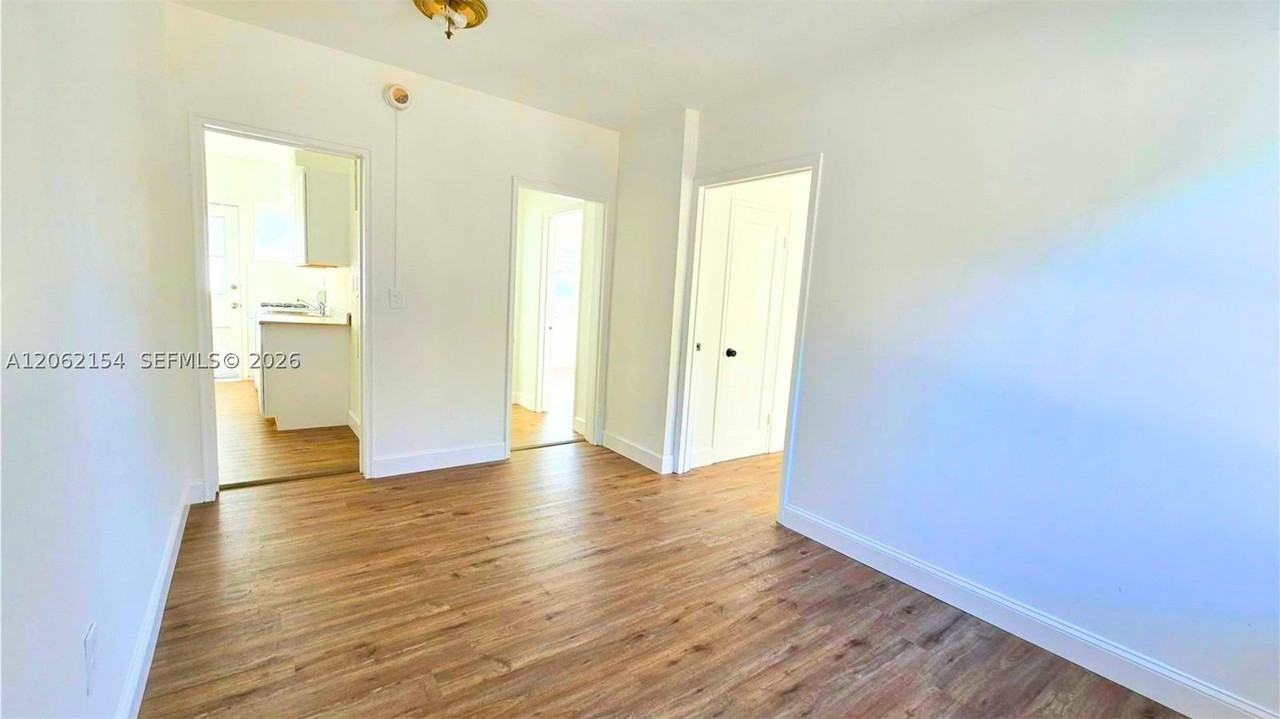 660 84th St #39 - Photo 7 of 17